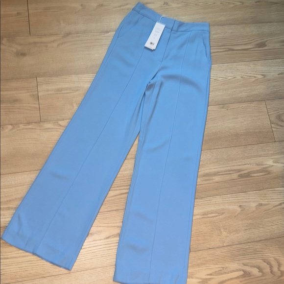 Veronica Beard Edia Pant in Blue Sky, size 4 Perfect Spring Summer Color - Picture 5 of 10